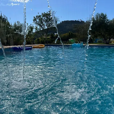 Petite Independante - Grande Piscine 12x8 Holiday home